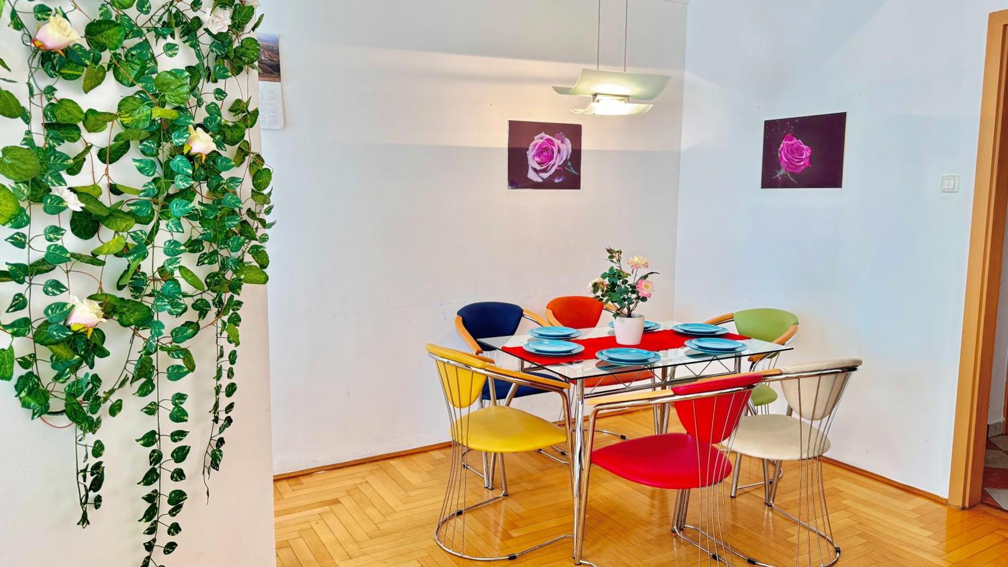 Madonna Queen - 3 Rooms, Garage Apartment Budapest